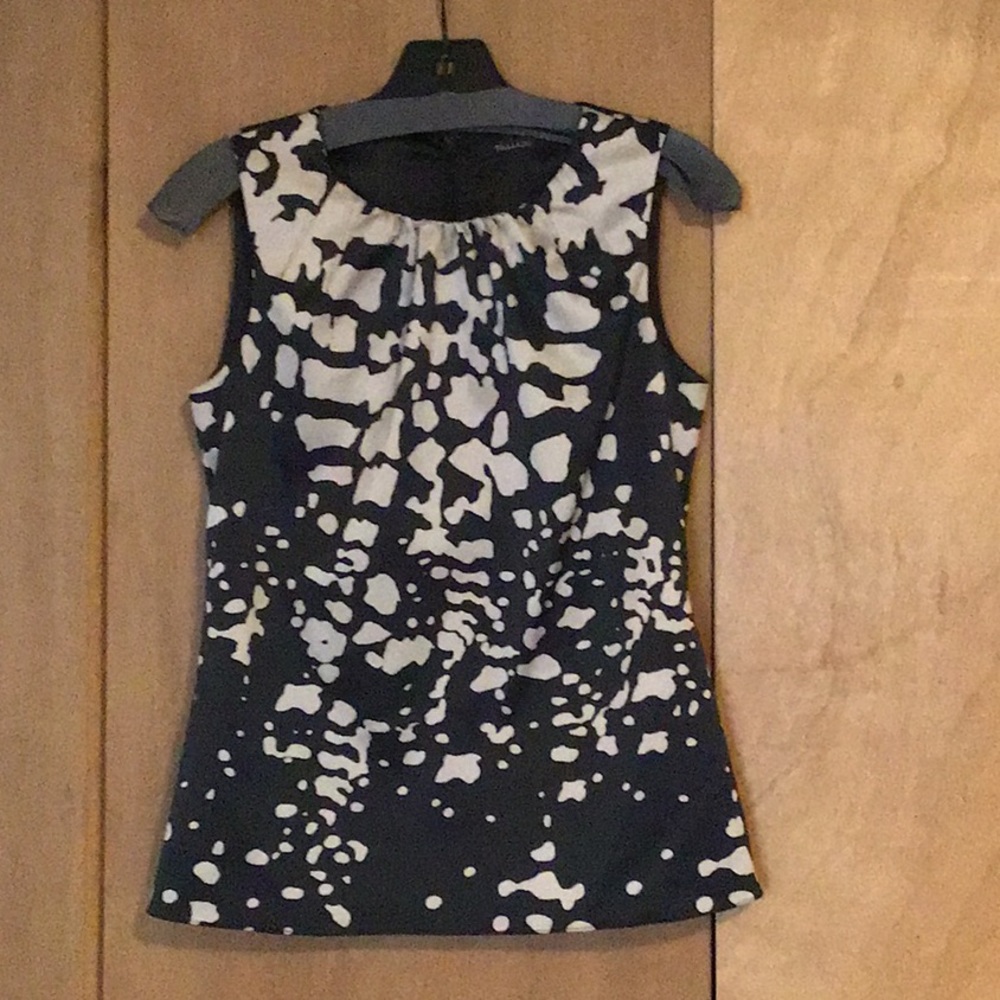 Tahari blouse